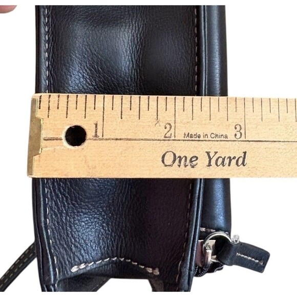 Fossil Black Leather Crossbody Bag Silver Circle Flap Built in Zippered Wallet - Picture 8 of 13